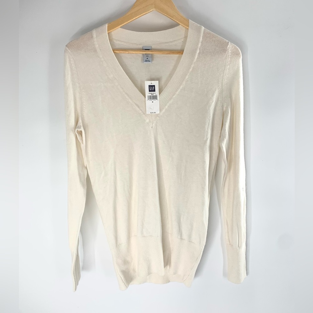Womens GAP Designed & Crafted Long Sleeve V-Neck Sweater Size M